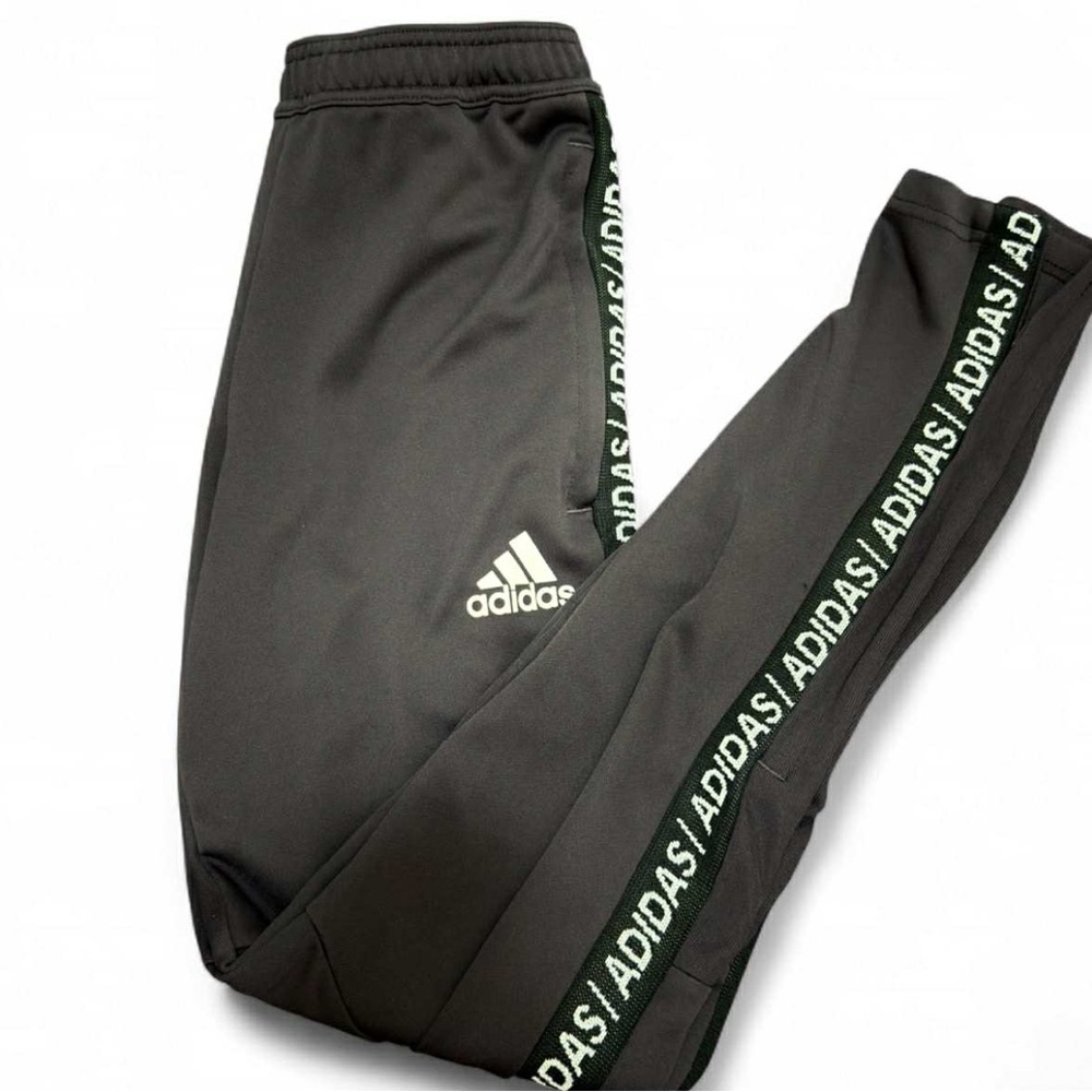 Adidas Women’s Purple Joggers with Logo Stripe